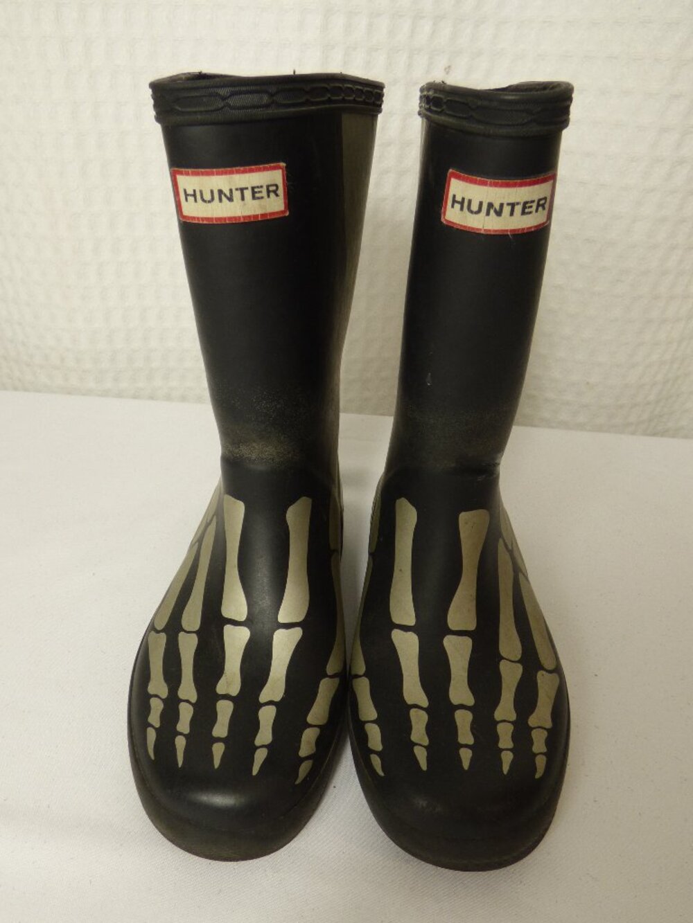 Hunter Skeleton Print Rain Boots Black, Size 13
